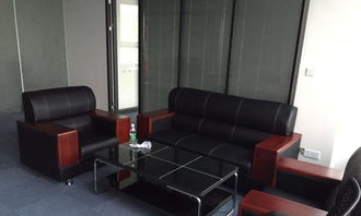 圖 滬青平公路3499號二手辦公家具低價(jià)銷售中 上海二手辦公用品